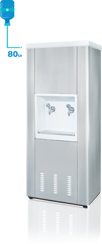 80 litre polistiren değiştirilebilir monoblok iç kazanı ile uzun ömürlü galvaniz üzeri elektrostatik boyalı dış yüzeye veya CR-Ni dış yüzeye sahip su sebili. Enjeksiyon baskılı poliüretan yalıtım sayesinde ısı kaybı minimum seviyededir. P.S. poliüretan yalıtımlı kapak ile dayanıklılık artırılmıştır. Şebekeye bağlanabilen veya dökme su ile kullanılabilen şamandıralı sistem mevcuttur. Manuel termostat sayesinde su sıcaklığı kolayca ayarlanabilir. Ayarlanabilir rotil ayak sistemi ile montaj kolaydır. Uzun ömürlü çevirmeli musluk sistemi bulunur. Türkiye genelinde yaygın servis ağı ve 2 yıl garanti sunulmaktadır. ISO 9001 ve CE belgeleri ile hizmet yeterliliği sağlanmaktadır.(Krom iç hazneli sebil, 80LT SU SEBİLİ)